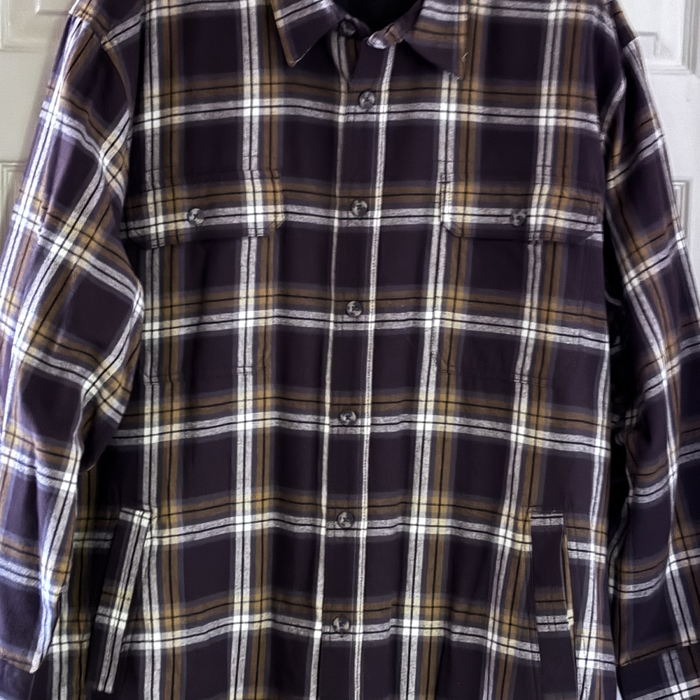 Men's Quilted  Casual Plaid Button-Down Shirt - Brown and Black And White